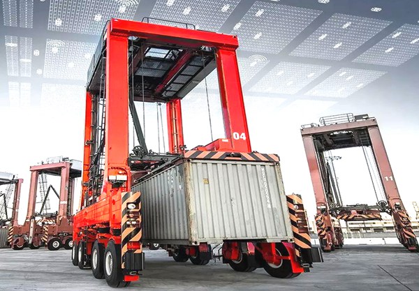20 尺 / 40 尺 / 45 尺集装箱，对跨运车的参数有哪些适配要求